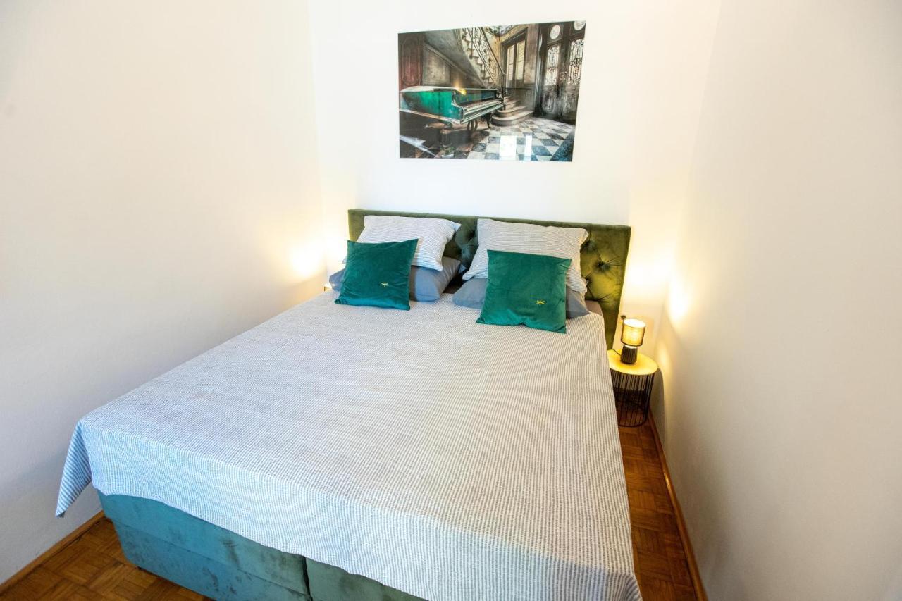 Apartment Laurel Zadar Bagian luar foto
